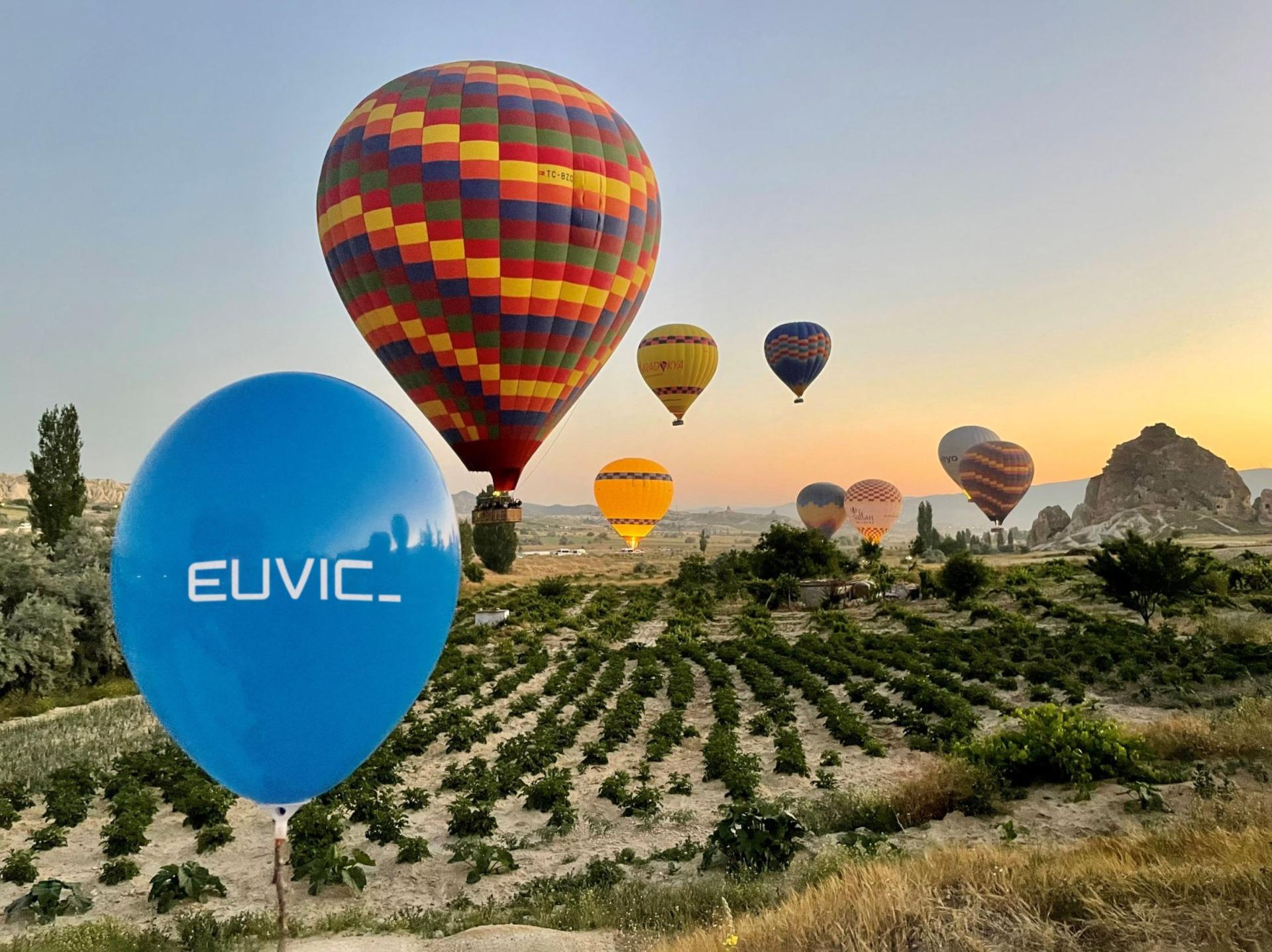 balloons with Euvic logo